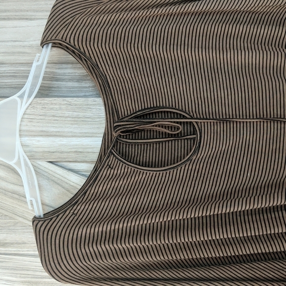 Max Studio Women's Striped Drop Waist Dress Size Medium - NO BELT - Picture 4 of 6